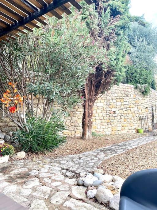 Maisonnette Mont Ventoux * Bedoin