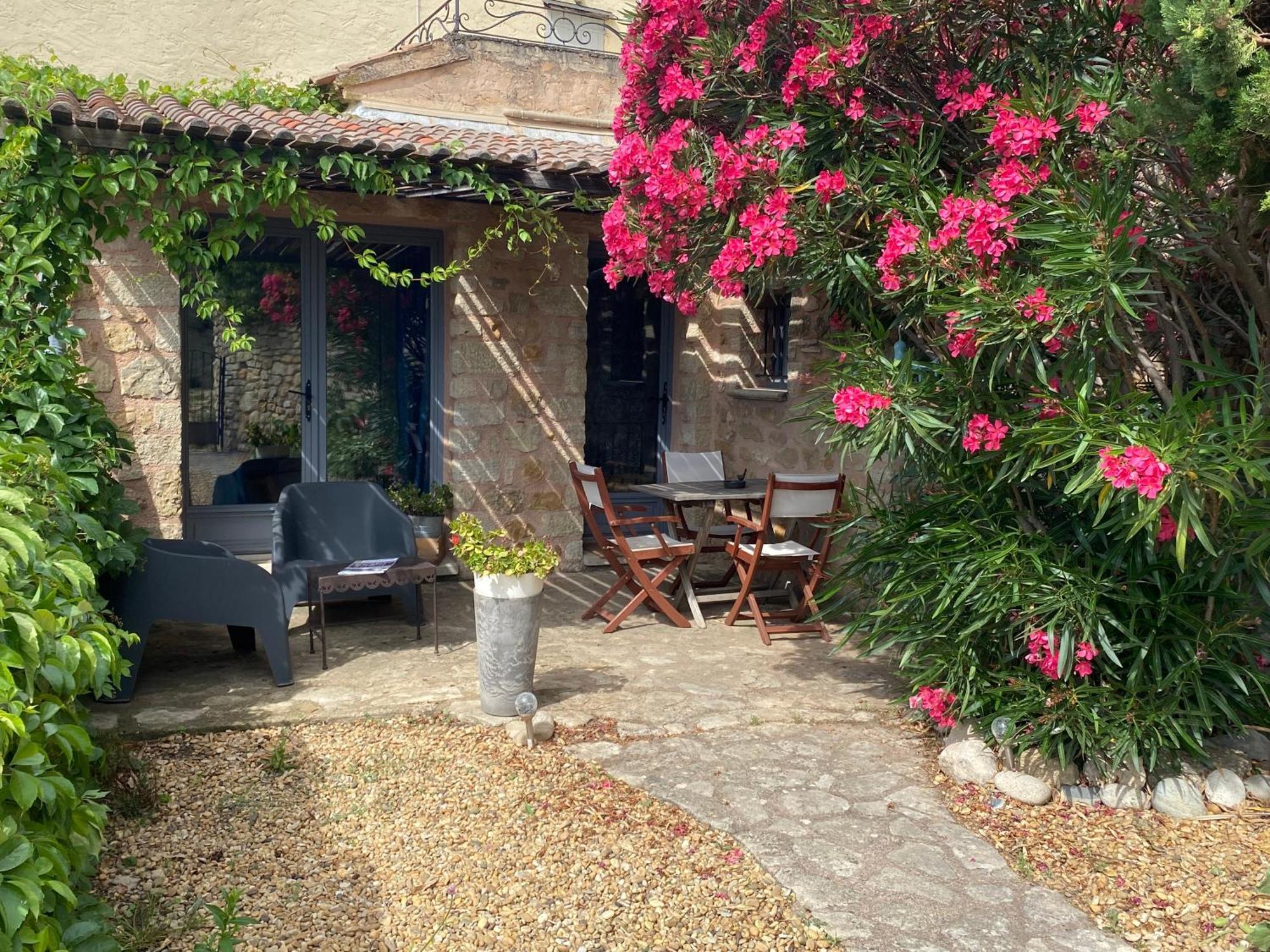 Maisonnette Mont Ventoux Holiday home *